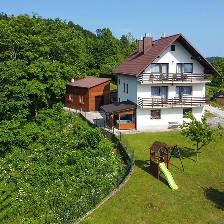 Maklen-1 By Interhome