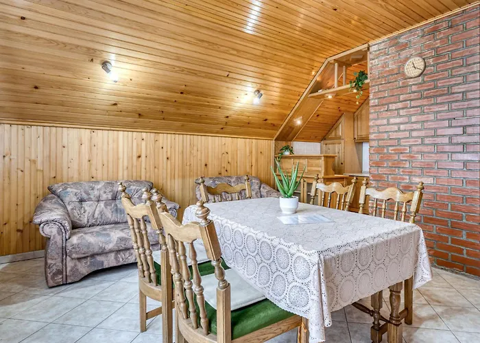 Maklen-1 By Interhome