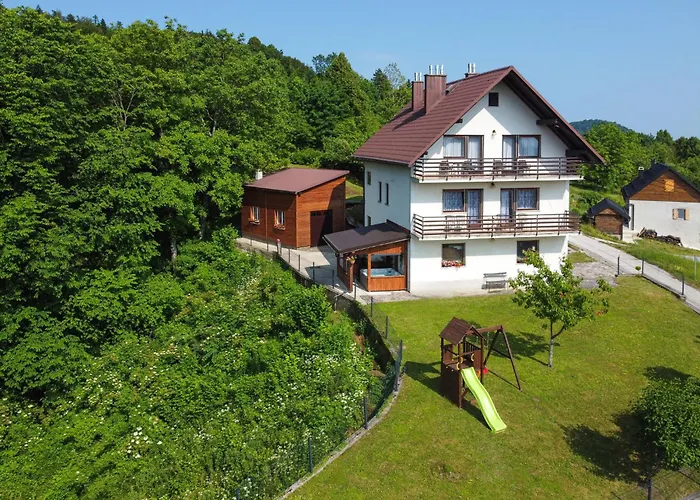 Maklen-1 By Interhome